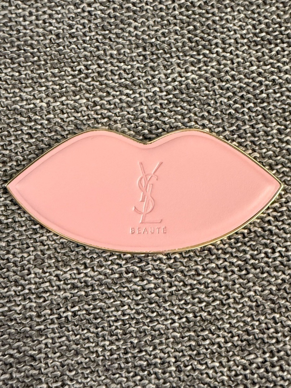 Yves Saint Laurent Lips Pocket Mini Mirror Nude Pink Authentic New - Picture 7 of 17